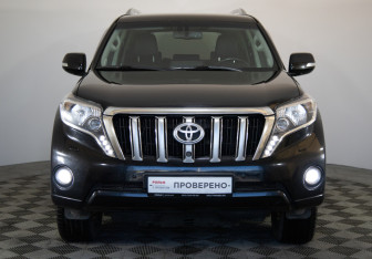 Подержанный автомобиль Toyota Land Cruiser Prado 2013 года (2 фото)