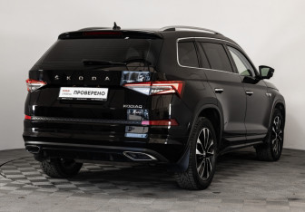 Подержанный автомобиль Skoda Kodiaq 2023 года (7 фото)