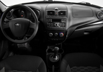 Подержанный автомобиль LADA (ВАЗ) Granta Wagon 2019 года (13 фото)