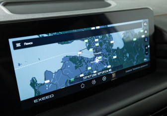 Подержанный автомобиль Exeed TXL 2023 года (18 фото)