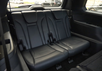 Подержанный автомобиль GAC GS8 2024 года (32 фото)