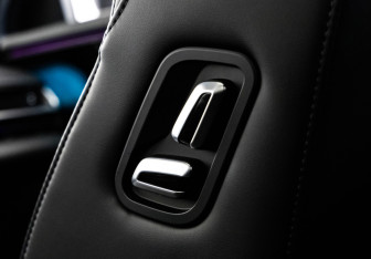 Подержанный автомобиль Exeed RX 2023 года (35 фото)