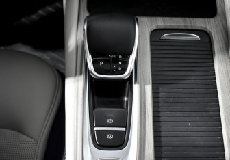 Подержанный автомобиль Chery Arrizo 8 2023 года (11 фото)