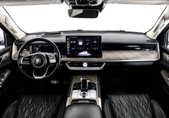 Подержанный автомобиль Tank 500 2023 года (14 фото)