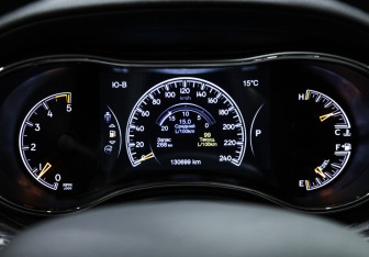 Подержанный автомобиль Jeep Grand Cherokee 2019 года (15 фото)