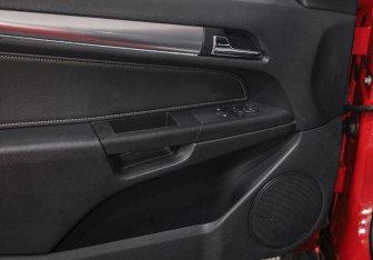 Подержанный автомобиль Opel Astra Hatchback 2007 года (16 фото)