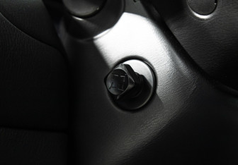 Подержанный автомобиль Nissan Pathfinder 2015 года (17 фото)