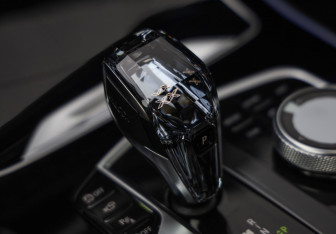 Подержанный автомобиль BMW X5 2021 года (23 фото)