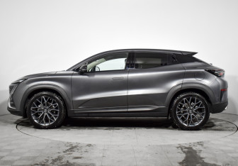 Подержанный автомобиль Changan UNI-T 2023 года (8 фото)