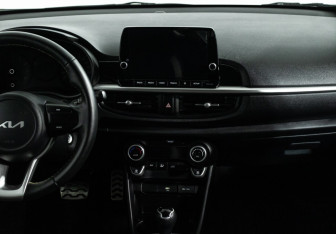 Подержанный автомобиль Kia Picanto 2023 года (14 фото)