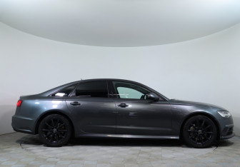 Подержанный автомобиль Audi A6 Sedan 2016 года (4 фото)