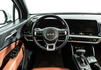 Подержанный автомобиль Kia Sportage 2023 года (27 фото)