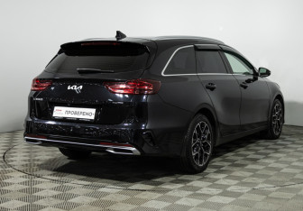 Подержанный автомобиль Kia Ceed Wagon 2021 года (5 фото)