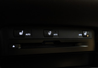 Подержанный автомобиль Lexus ES 2020 года (23 фото)