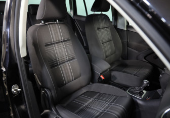 Подержанный автомобиль Volkswagen Tiguan 2016 года (21 фото)