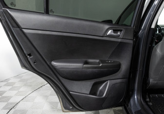 Подержанный автомобиль Kia Sportage 2021 года (23 фото)