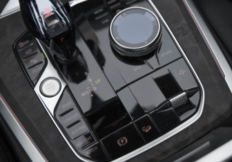 Подержанный автомобиль BMW X5 2019 года (21 фото)