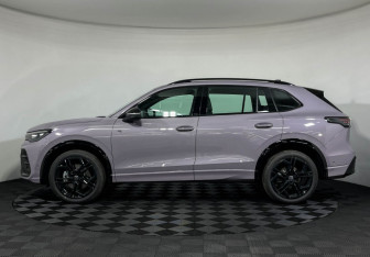 Новый Volkswagen Tiguan 2025 (9 фото)