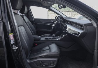 Подержанный автомобиль Audi A6 Sedan 2020 года (28 фото)