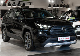 Новый Toyota RAV4 2025 (5 фото)
