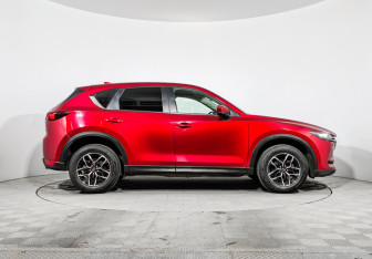 Подержанный автомобиль Mazda CX-5 2017 года (4 фото)
