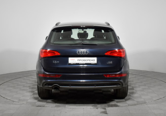 Подержанный автомобиль Audi Q5 2015 года (6 фото)