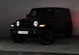 Подержанный автомобиль Jeep Wrangler 2020 года (25 фото)