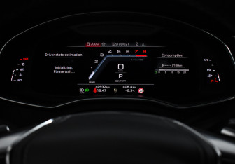 Подержанный автомобиль Audi A7 2024 года (25 фото)