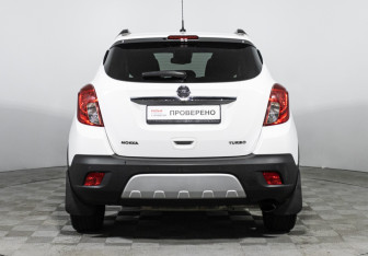 Подержанный автомобиль Opel Mokka 2014 года (6 фото)