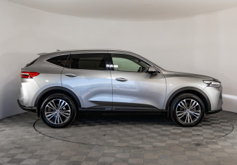 Подержанный автомобиль Haval F7 2023 года (4 фото)