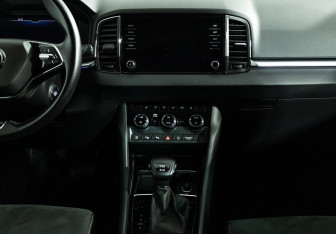 Подержанный автомобиль Skoda Karoq 2020 года (14 фото)