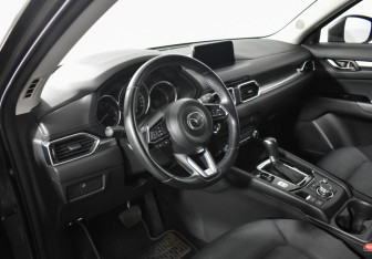 Подержанный автомобиль Mazda CX-5 2019 года (9 фото)