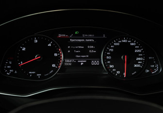 Подержанный автомобиль Audi A6 Wagon 2021 года (12 фото)