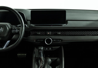 Подержанный автомобиль Honda Accord Sedan 2023 года (14 фото)