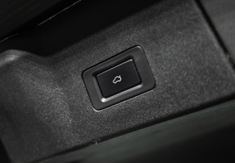 Подержанный автомобиль Exeed RX 2023 года (15 фото)