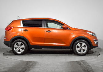 Подержанный автомобиль Kia Sportage 2014 года (4 фото)