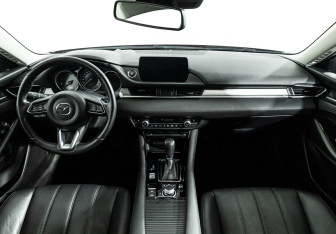 Подержанный автомобиль Mazda 6 Sedan 2020 года (13 фото)