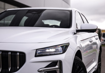 Подержанный автомобиль Geely Preface 2024 года (2 фото)