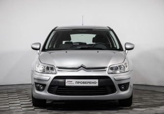 Подержанный автомобиль Citroen C4 Hatchback 2011 года (2 фото)
