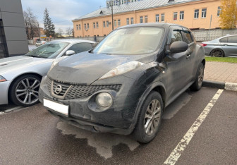 Подержанный автомобиль Nissan Juke 2011 года (2 фото)