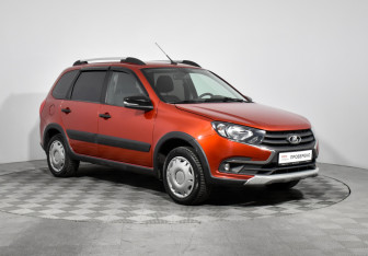 Подержанный автомобиль LADA (ВАЗ) Granta Wagon 2021 года (3 фото)