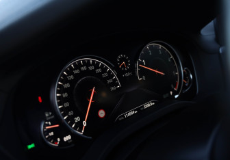Подержанный автомобиль BMW X3 2019 года (10 фото)