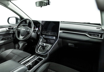 Подержанный автомобиль Haval M6 2023 года (9 фото)