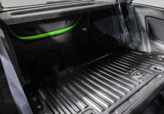 Подержанный автомобиль Opel Corsa 2011 года (24 фото)