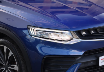 Подержанный автомобиль Geely Tugella 2021 года (11 фото)