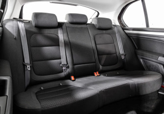 Подержанный автомобиль Skoda Superb Liftback 2014 года (18 фото)