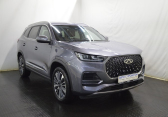 Подержанный автомобиль Chery Tiggo 8 Pro e+ 2023 года (3 фото)