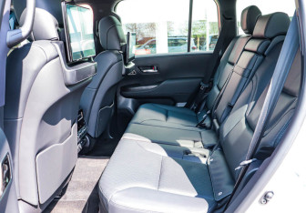 Новый Toyota Land Cruiser Suv 2026 (15 фото)