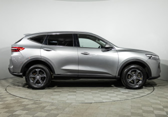 Подержанный автомобиль Haval F7 2023 года (4 фото)