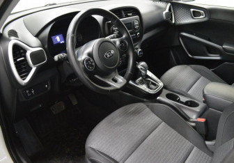 Подержанный автомобиль Kia Soul 2020 года (10 фото)